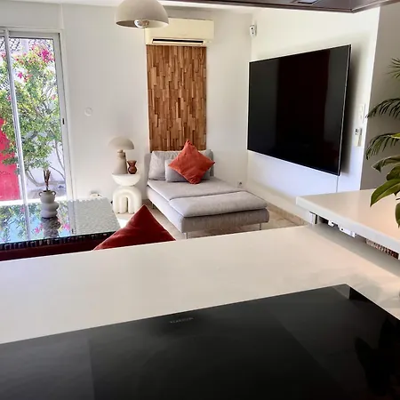 Tim By Terrys Homes شقة